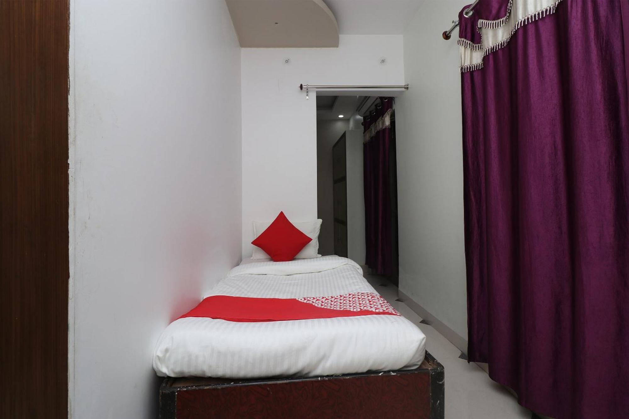 Hotel O Swastik Resort Colonelganj 외부 사진