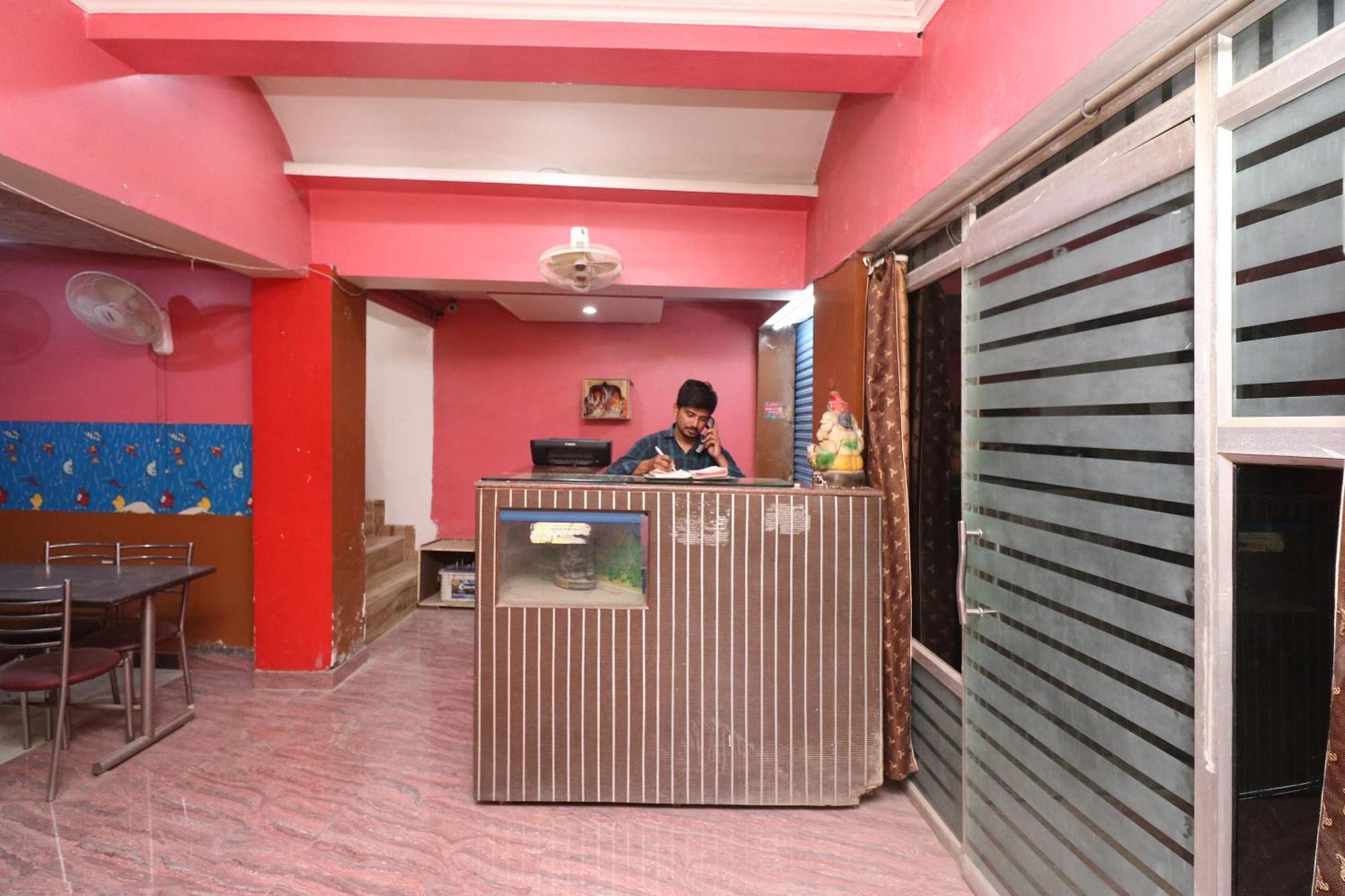 Hotel O Swastik Resort Colonelganj 외부 사진