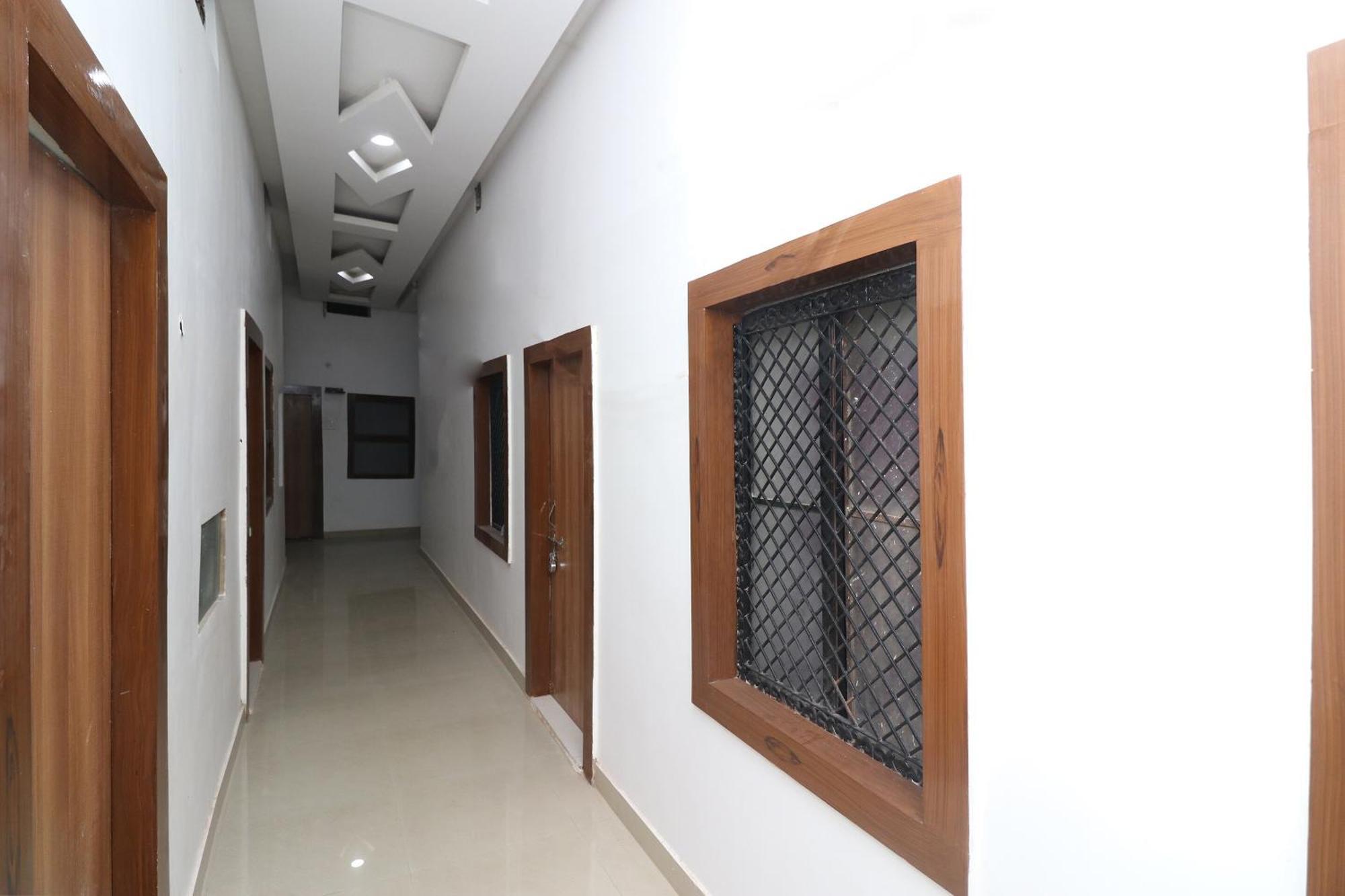 Hotel O Swastik Resort Colonelganj 외부 사진